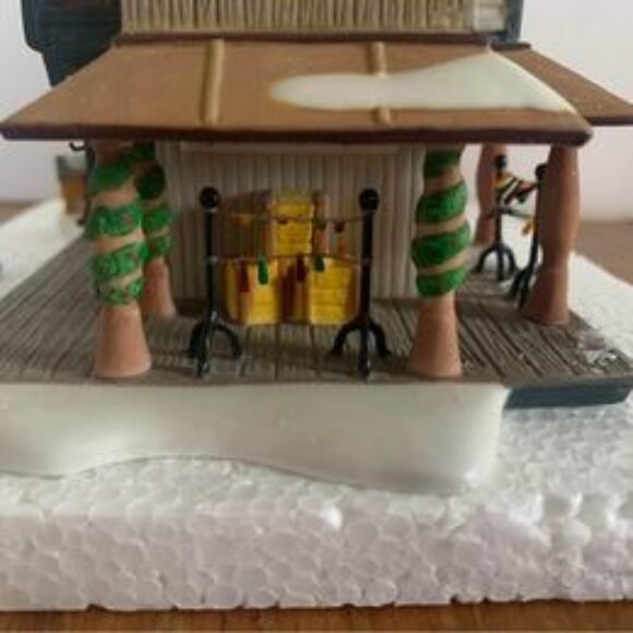 Department 56 Platts Candles & Wax Winter Holiday Village House Figurine - Picture 5 of 10